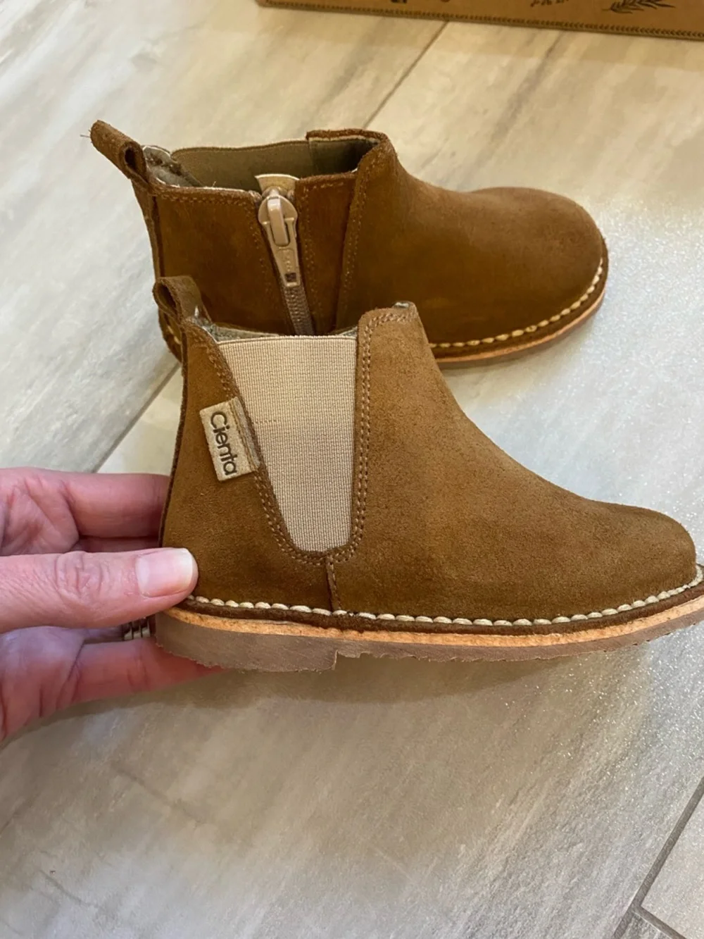 NWT Cienta Classic Tan Brown Suede Leather Zip-Up Round Toe Boot toddler 6